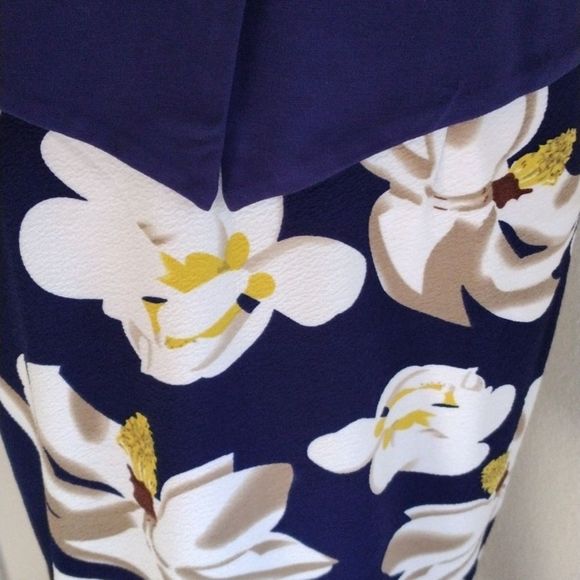 Homeyee Solid and Floral Dress - Picture 4 of 10